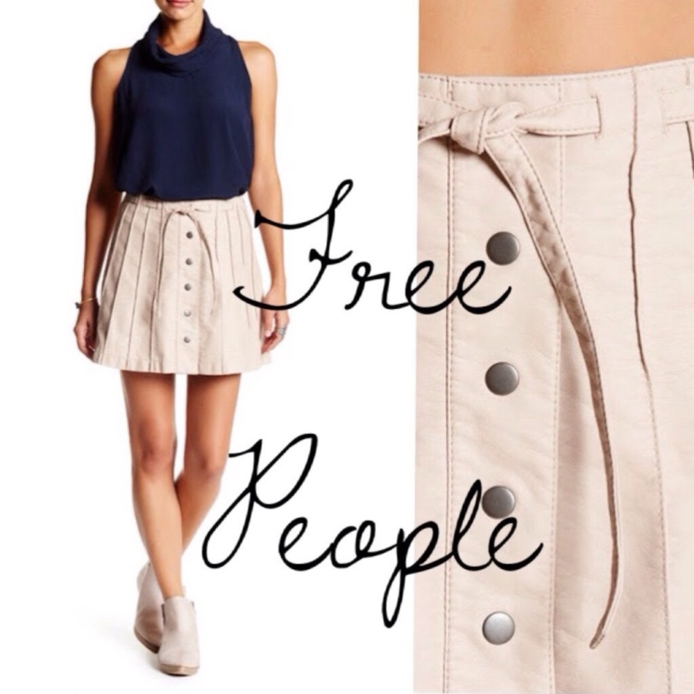 FREE PEOPLE Vegan Leather Mini Skirt NWT sizes 8 & 10 - Picture 3 of 9